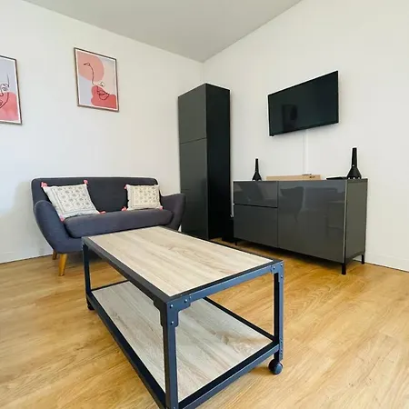 Apartment Beautiful Modern With Its Terrace At The Gates Of *